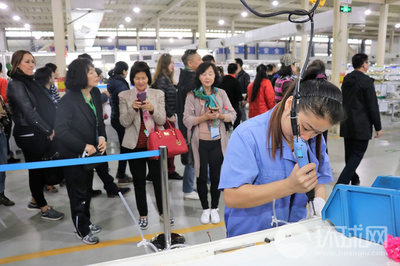 多國旅行商深入智能馬桶工廠，體驗(yàn)“臺(tái)州智造”獨(dú)特魅力